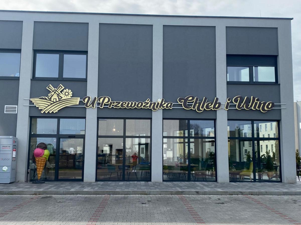 2 Tyskie Apartamenty Z Ogrodkiem Tychy Extérieur photo